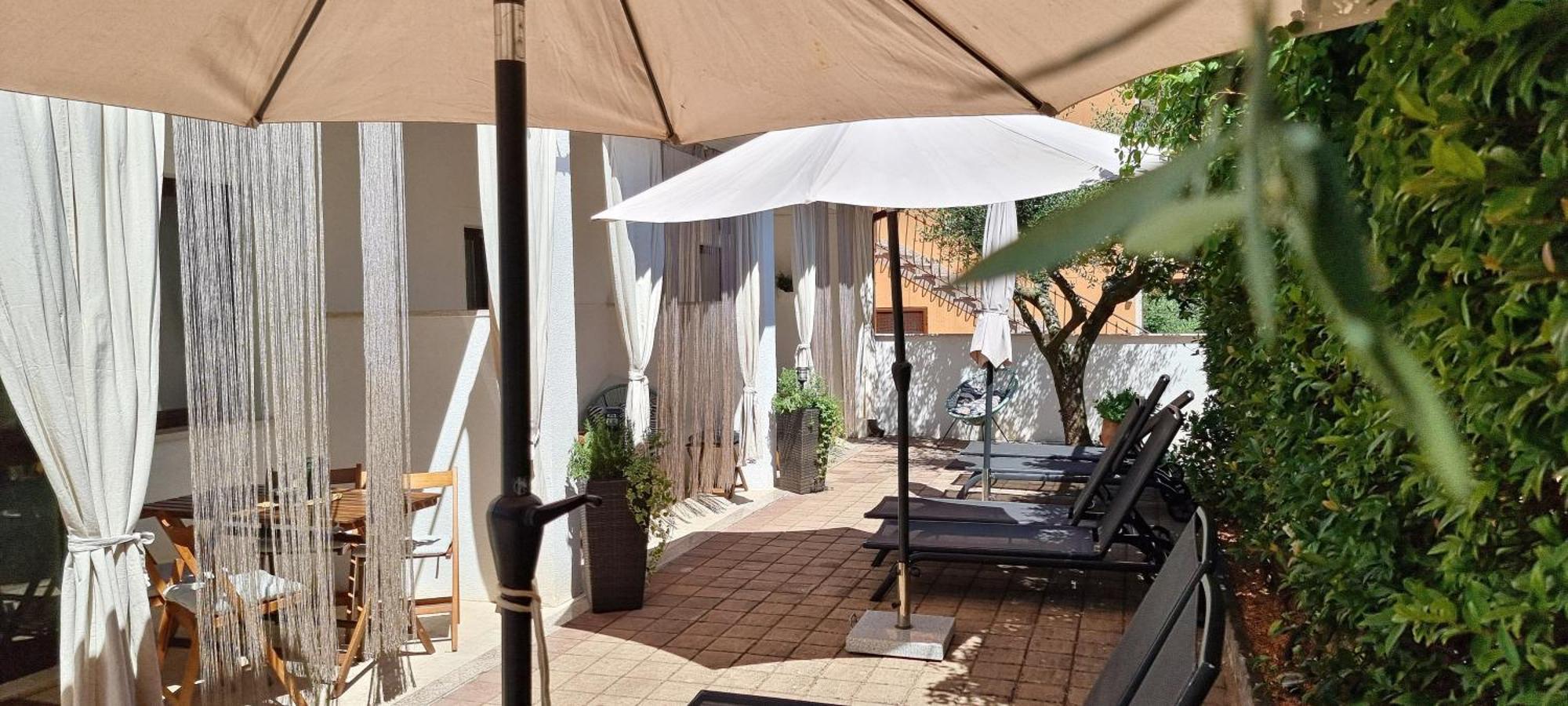 Noa Apartment