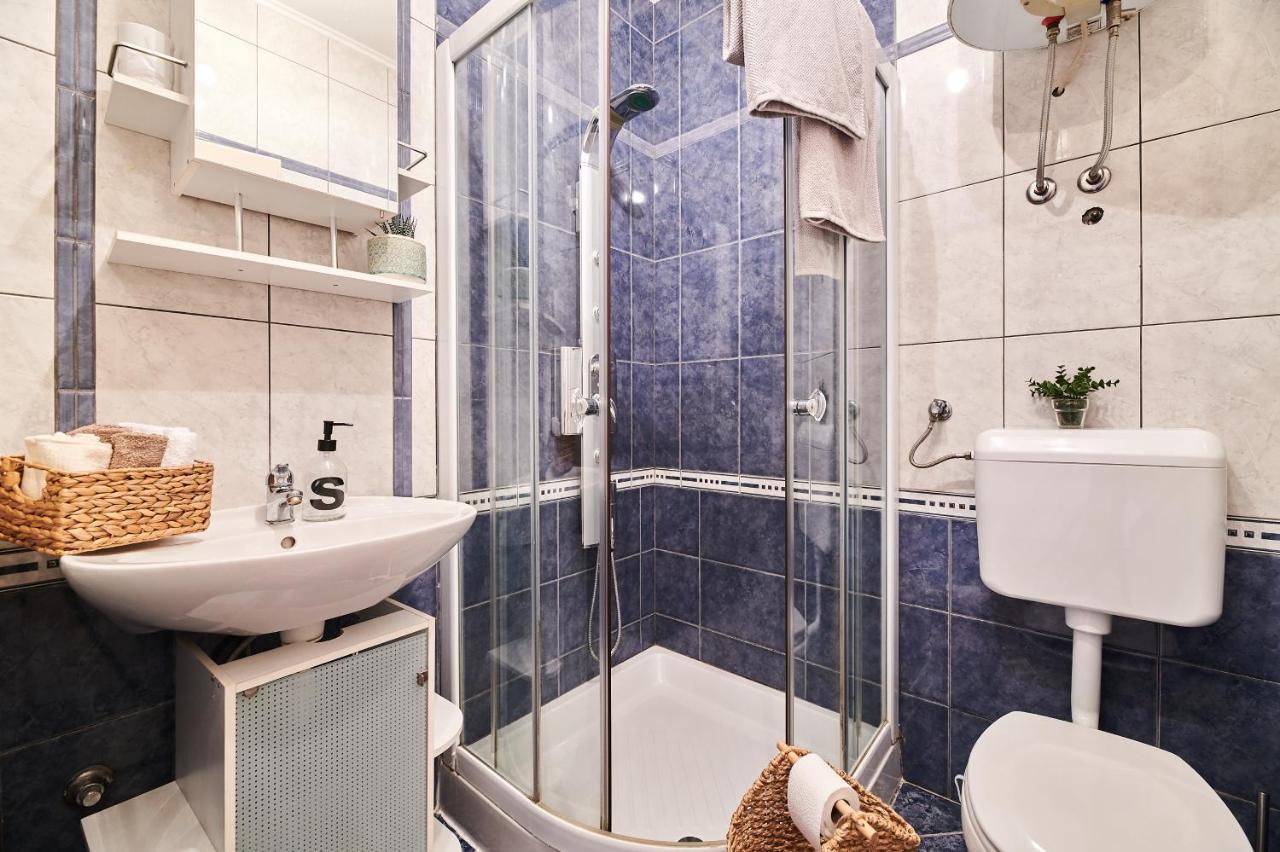 Noa Apartment