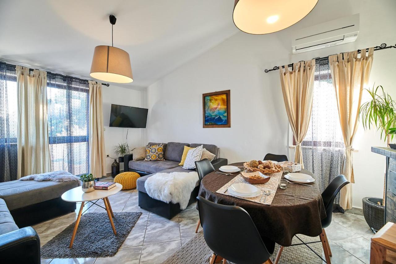 Noa Apartment *